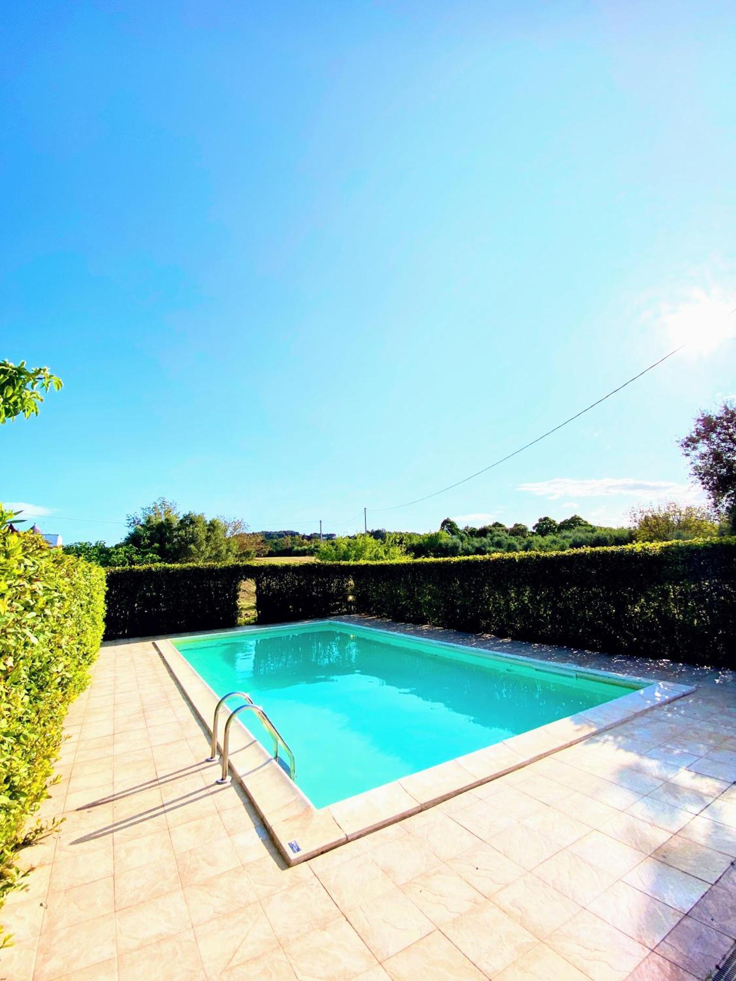 Trulli And Pool - I Cactus Villa Martina Franca Eksteriør billede