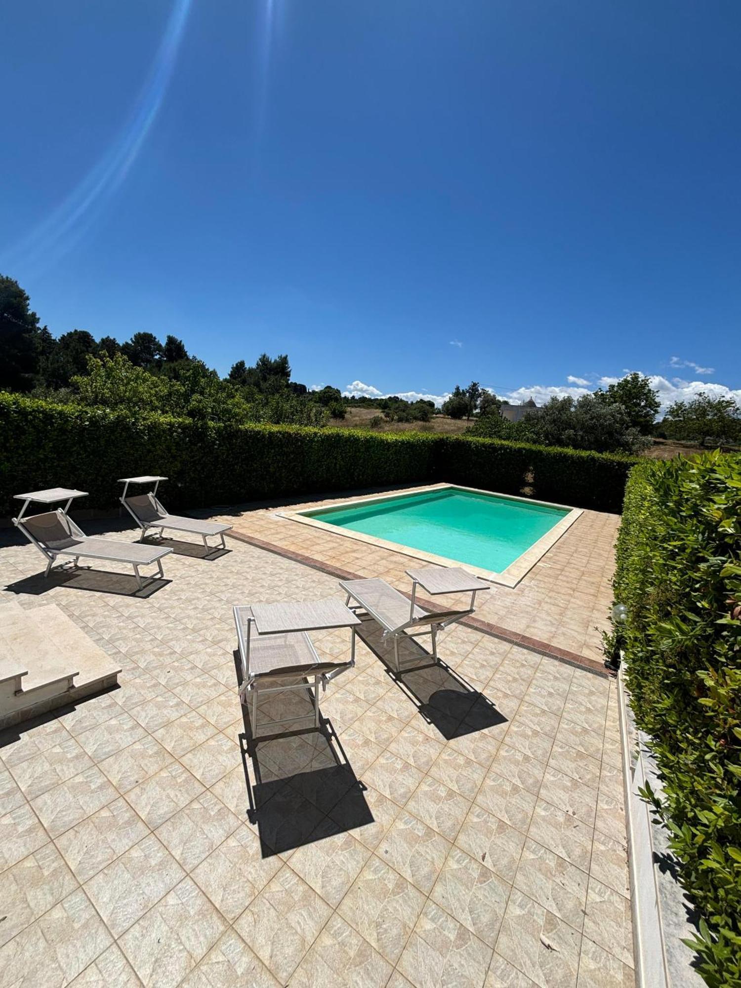 Trulli And Pool - I Cactus Villa Martina Franca Eksteriør billede